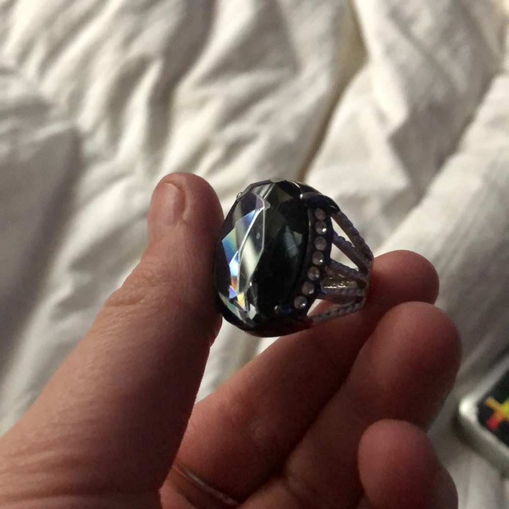 ring - Picture 2 of 2